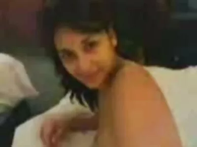 Moglie arrapata si scopa la film porno vecchi con ragazze sua guardia del corpo in bagno