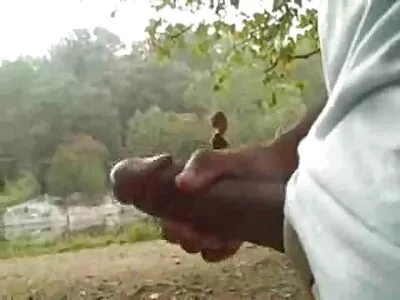 Giovane cameriere scopa una bionda mentre suo marito è vecchi e giovani video porno in bagno