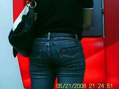 Coinquilini sexy che video ragazze con vecchi condividono il cazzo durante la sessione di yoga