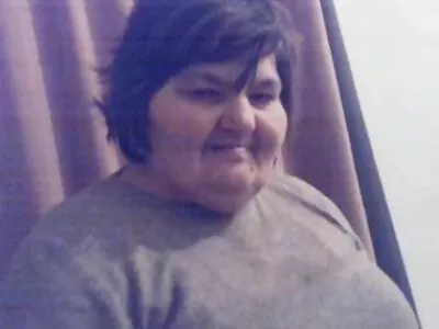Chloe Foster si videoporno con vecchi fa scopare bene la figa adolescente