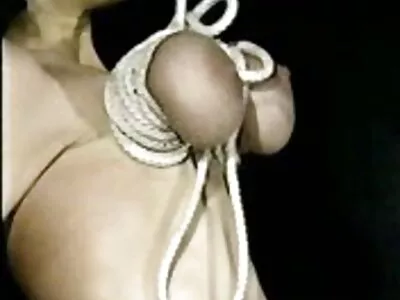 Una dolce ragazza nera succhia un cazzo bianco porno giovani con vecchi
